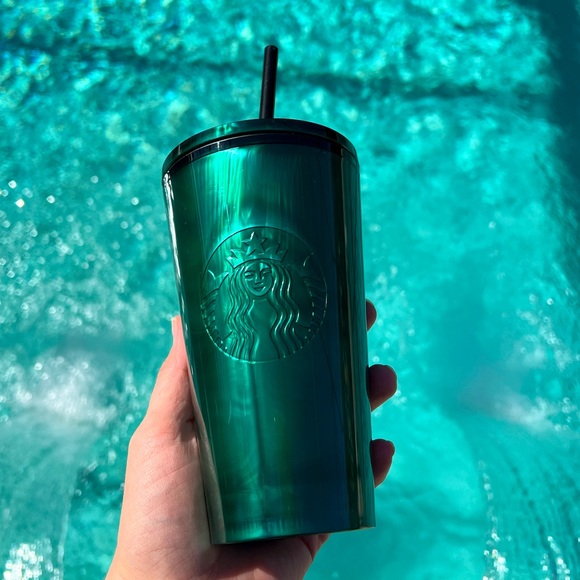 Starbucks 2022 Grande Marble Emerald Green Tumbler
18oz